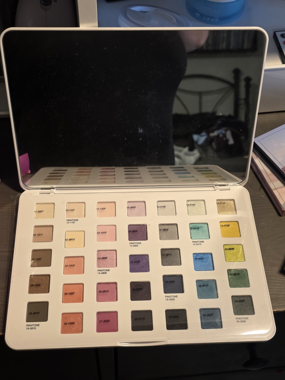 White Tablet Accessory Case with Mirror Sephora